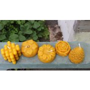 Twisted spherical beeswax candle 75g