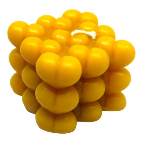 Beeswax candle with heart-shaped cubes 110g