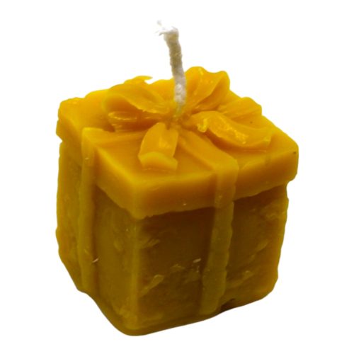 Gift pack shaped beeswax candle 30g